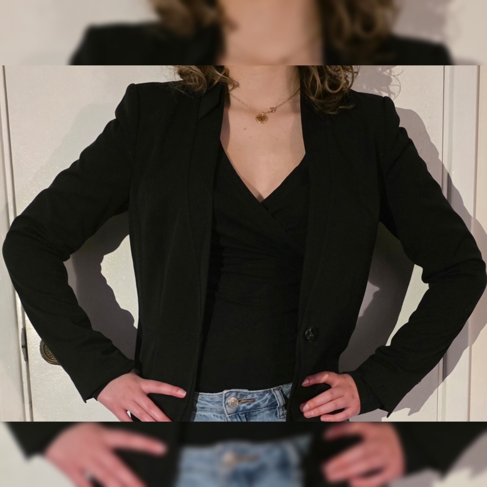 White House Black Market Blazer Sz 4